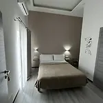 לינה וארוחת בוקר A Casa Di Gemma נאפולי