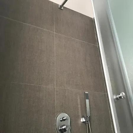 A Casa Di Gemma 4* נאפולי